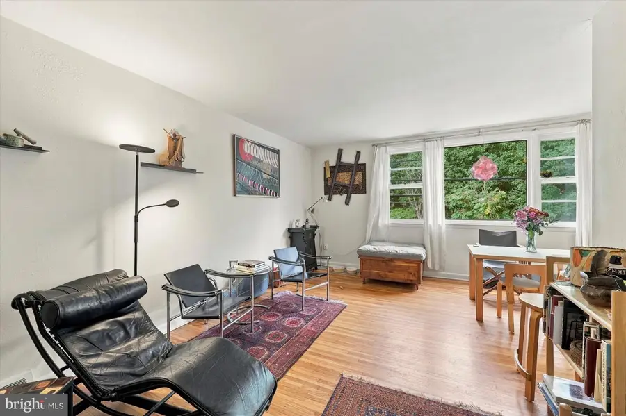 634 Green Ln, Philadelphia, PA 19128 - #3