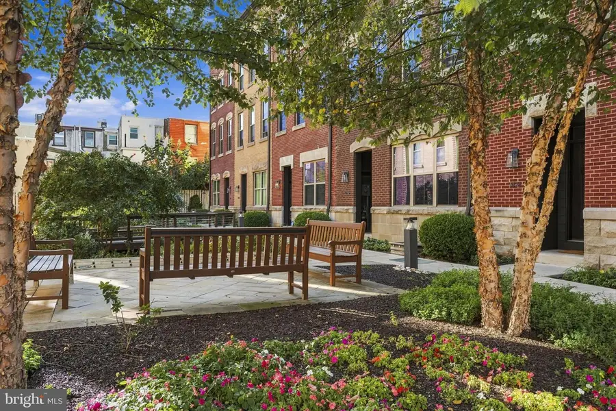 1418 S Leithgow Ter, Philadelphia, PA 19147 - #3