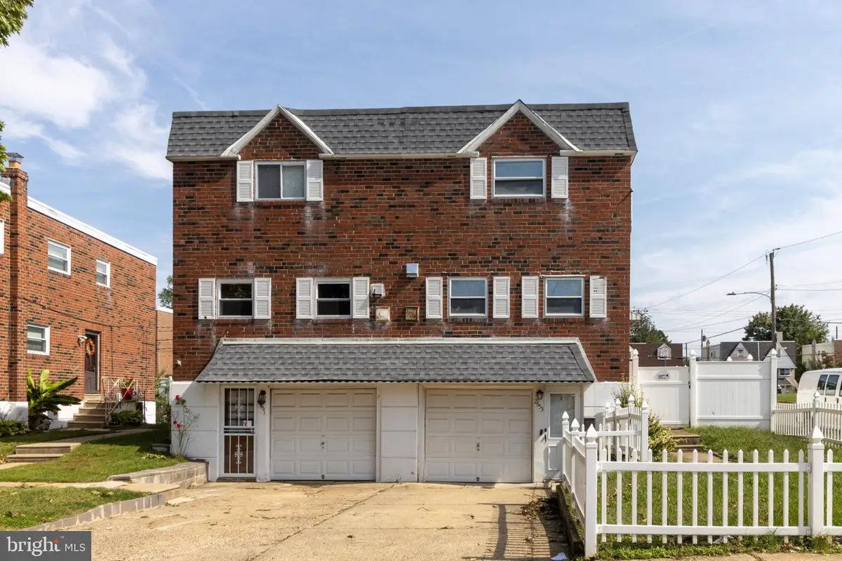 2653 Maxwell St, Philadelphia, PA 19152 - #1