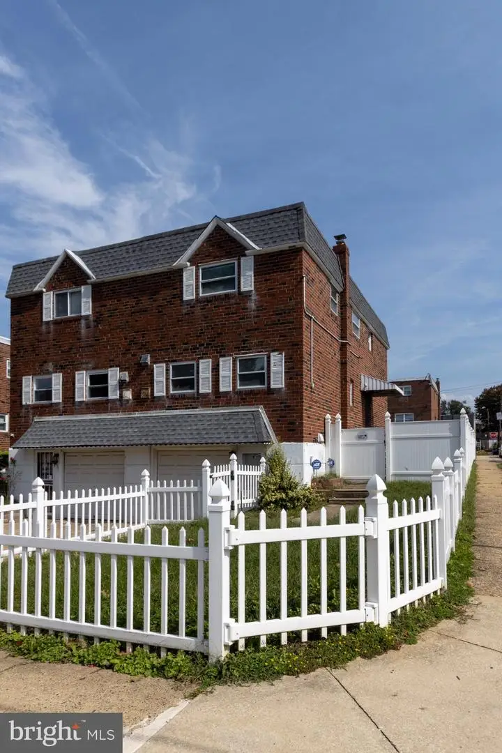 2653 Maxwell St, Philadelphia, PA 19152 - #3