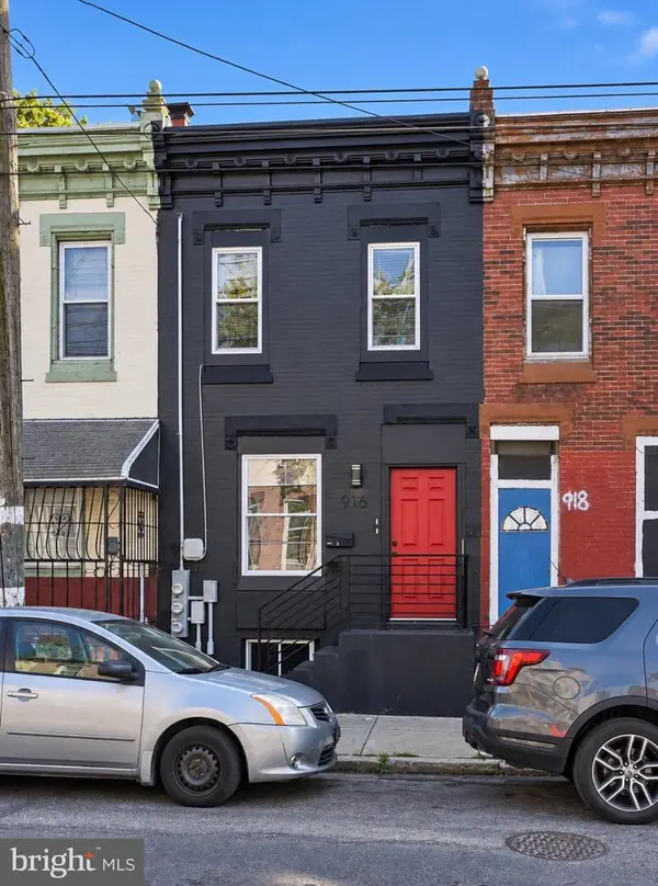 916 W Somerset St, PHILADELPHIA, PA 19133