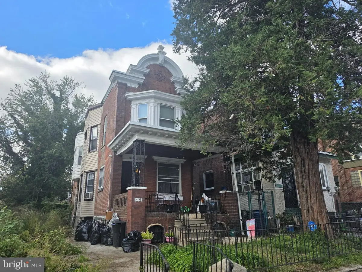 1008 S 60th St, Philadelphia, PA 19143 - #1