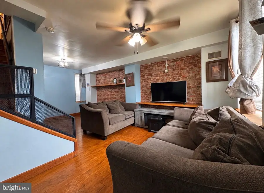 3352 I St, Philadelphia, PA 19134 - #3