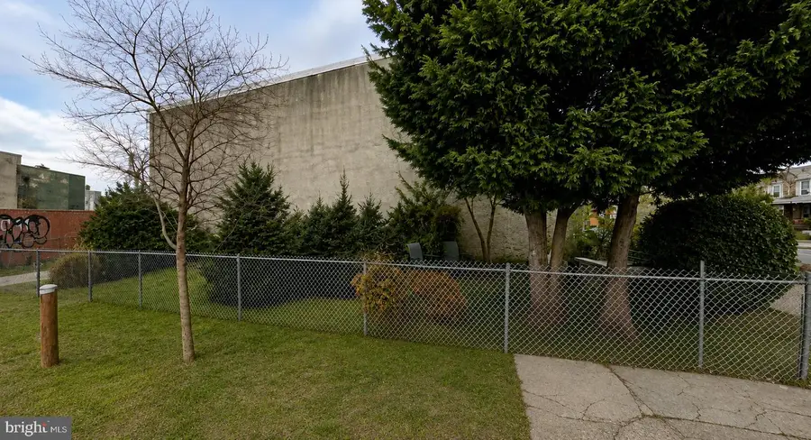 614 W Allegheny Ave, Philadelphia, PA 19133 - #2