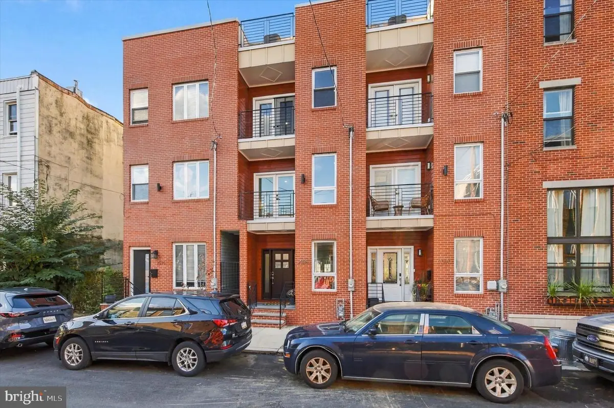 2038 Martha St, Philadelphia, PA 19125 - #1