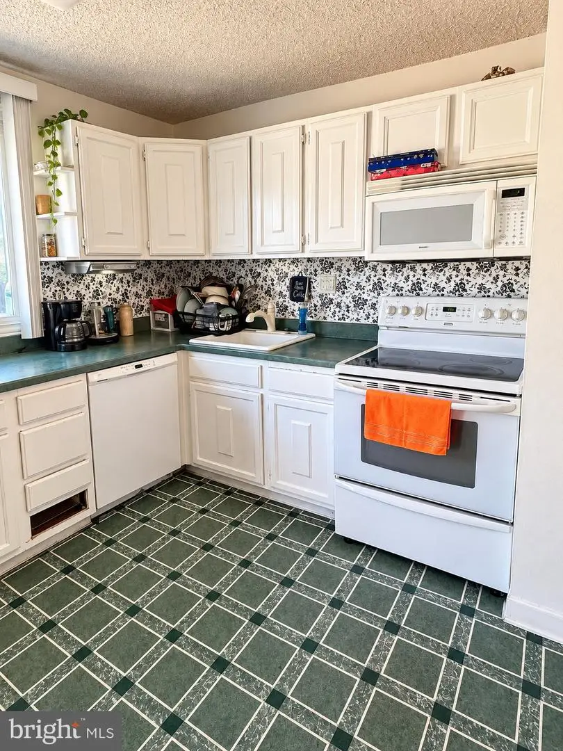 4646 Bergen St, Philadelphia, PA 19136 - #3