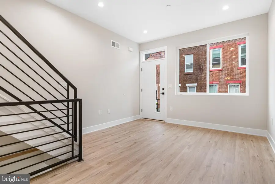 2067 E Birch St, Philadelphia, PA 19134 - #3