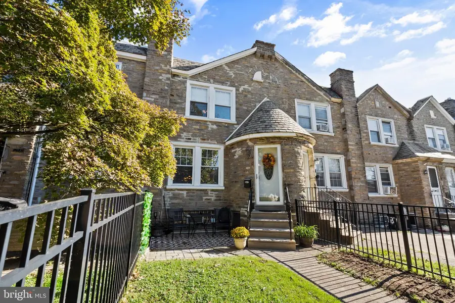 3533 Chippendale St, Philadelphia, PA 19136 - #2
