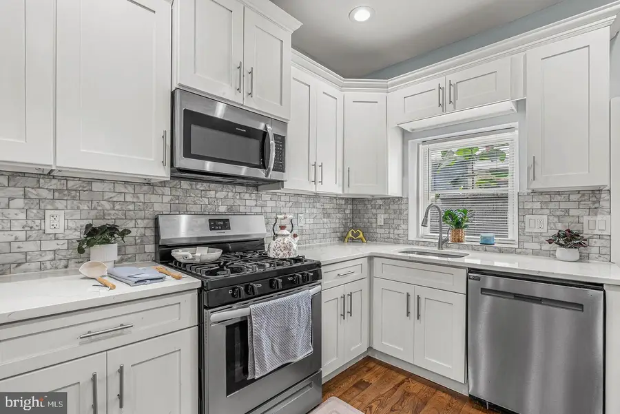 3050 Agate St, Philadelphia, PA 19134 - #2