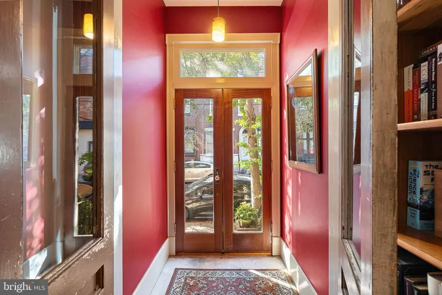 2437 Brown St, Philadelphia, PA 19130 - #2