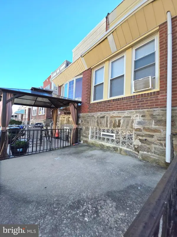 1992 Elston St, PHILADELPHIA, PA 19138