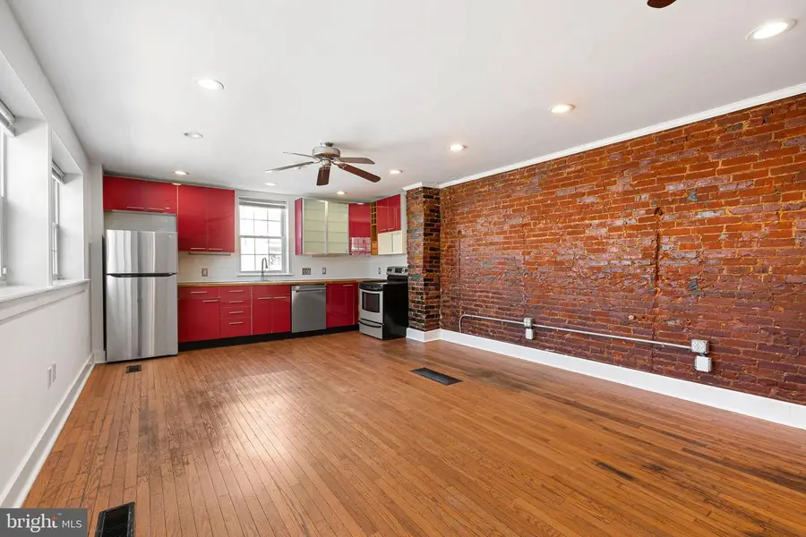 368 Daly St, Philadelphia, PA 19148 - #2