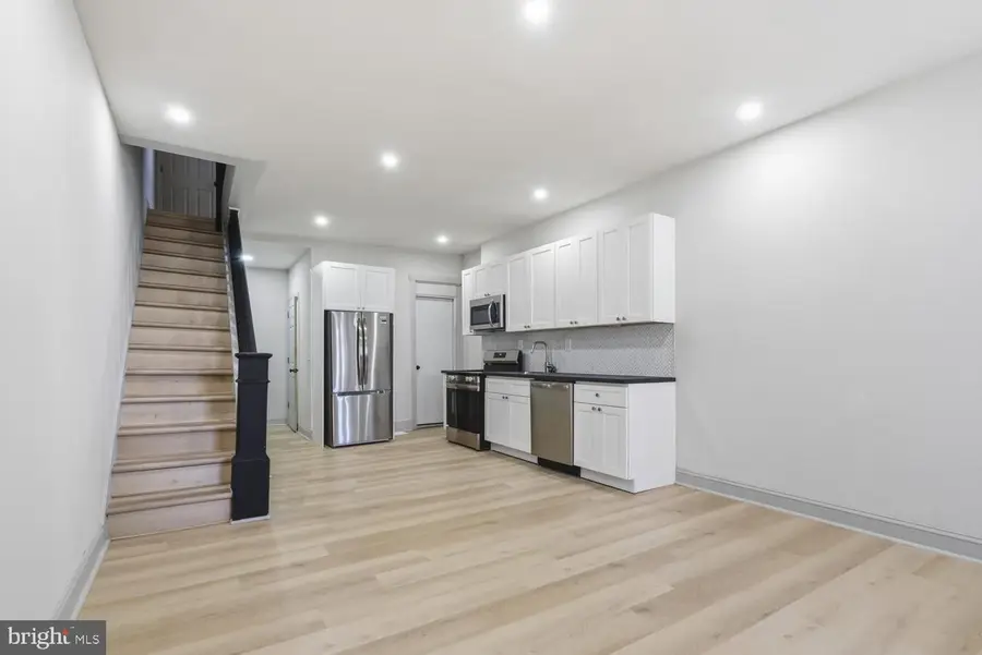 512 Mckean St, Philadelphia, PA 19148 - #3