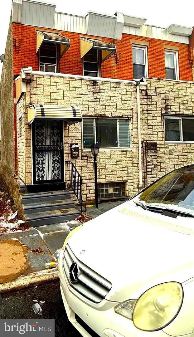 1922 Auth St, Philadelphia, PA 19124 - #2