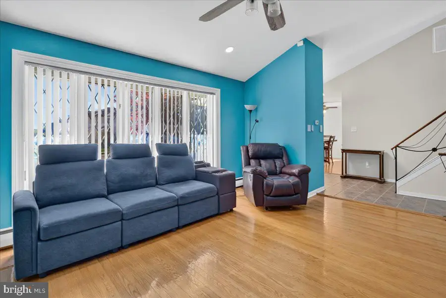 2113 Lott Ave, Philadelphia, PA 19115 - #2