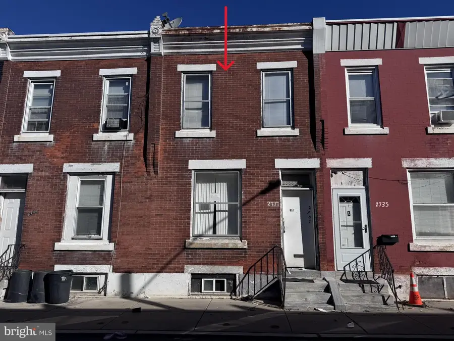 2737 W Eyre St, Philadelphia, PA 19121 - #2