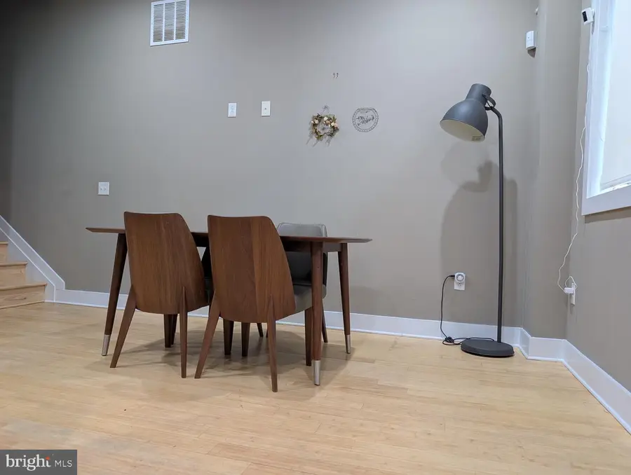 884 N Lawrence St, Philadelphia, PA 19123 - #2