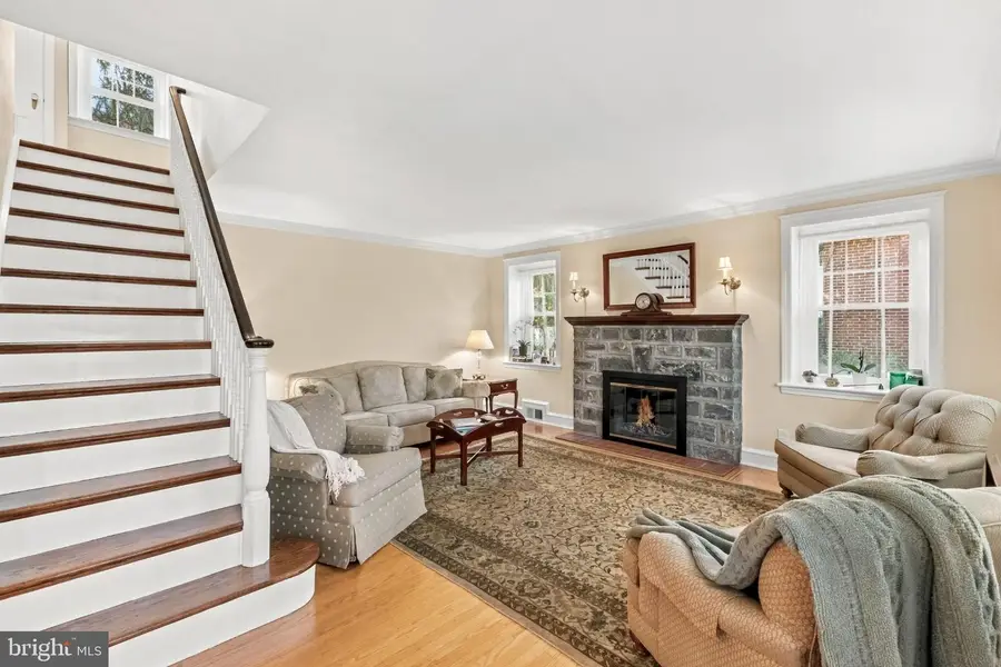1816 Chandler St, Philadelphia, PA 19111 - #3