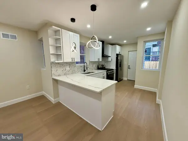 242 W Albanus St, PHILADELPHIA, PA 19120