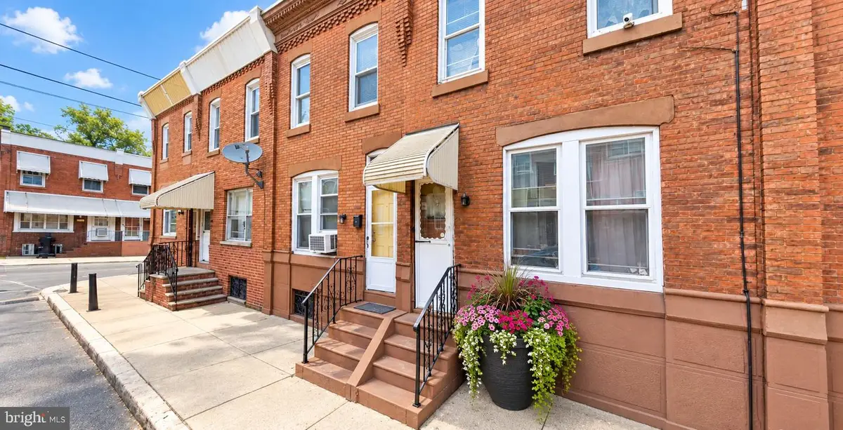 2007 S Cleveland St, Philadelphia, PA 19145 - #1