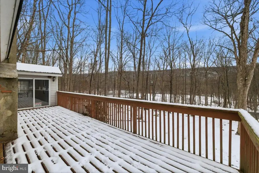 5695 Decker Rd, Bushkill, PA 18324 - #2