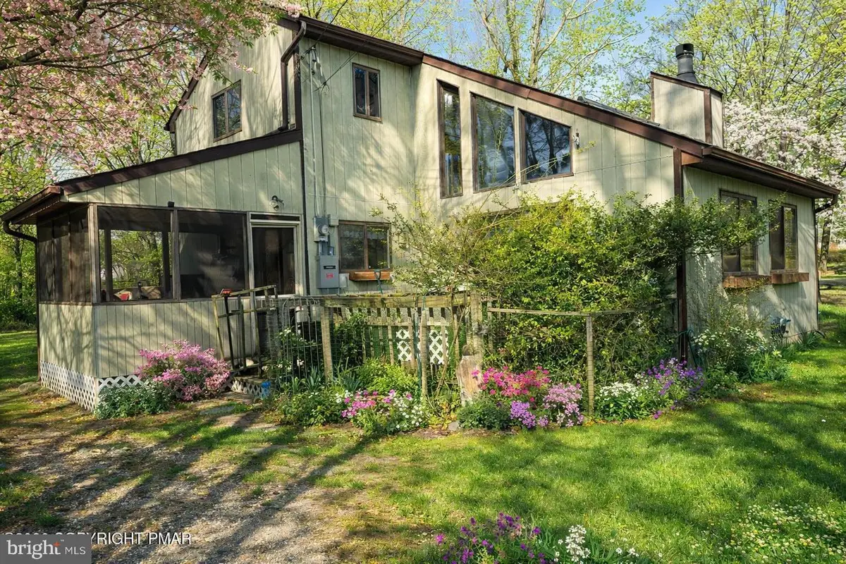 1119 Cranberry Dr, Bushkill, PA 18324 - #1
