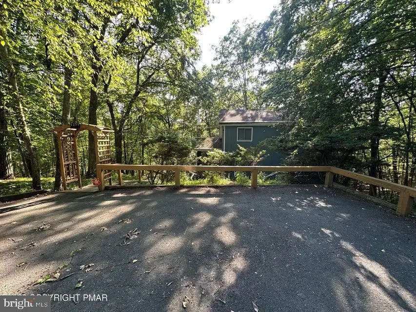 4284 Winchester Way, Bushkill, PA 18324 - #2