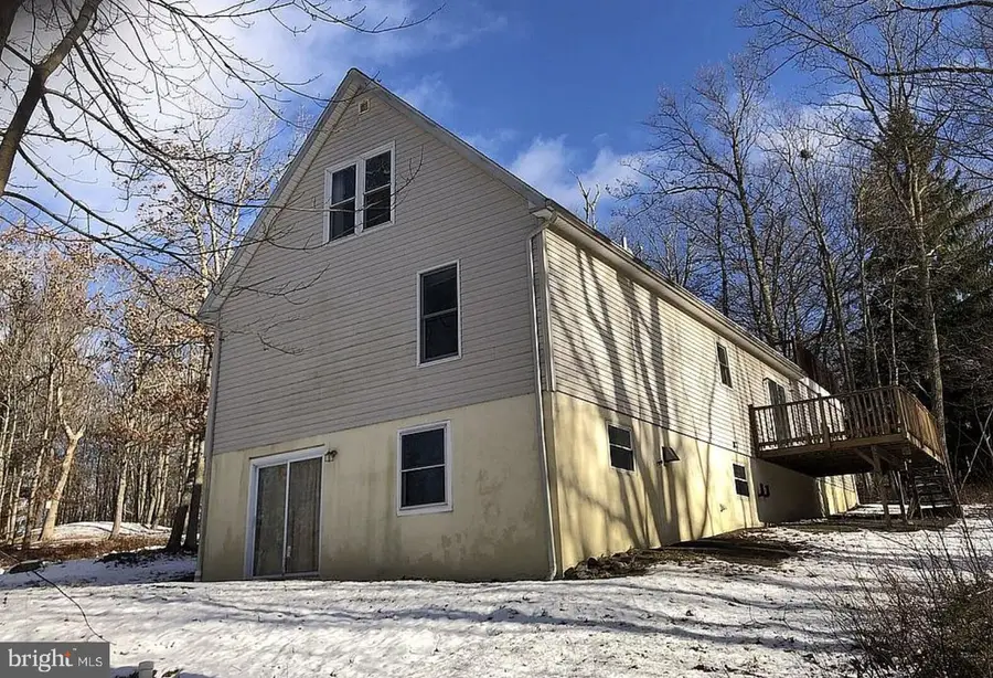 98 Surrey Ln, Lords Valley, PA 18428 - #3