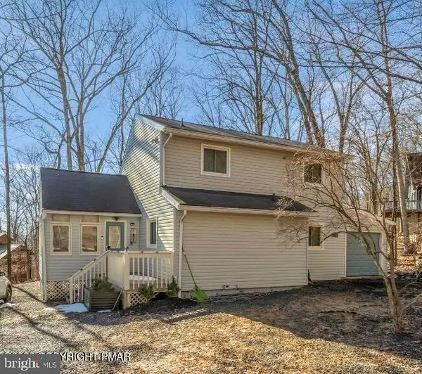 187 Bellingham Rd, BUSHKILL, PA 18324