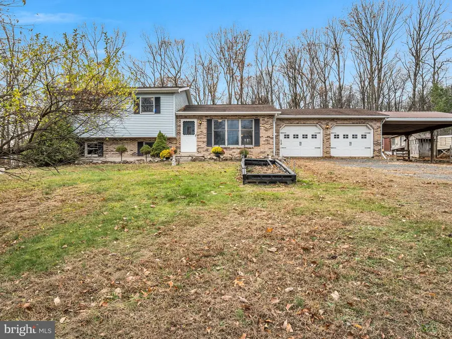 7494 Spring Rd, New Bloomfield, PA 17068 - Image #3