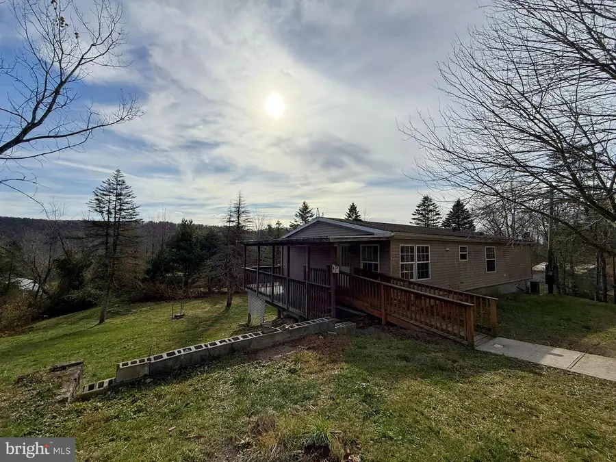 87 Chevy Ln, Newport, PA 17074 - Image #2