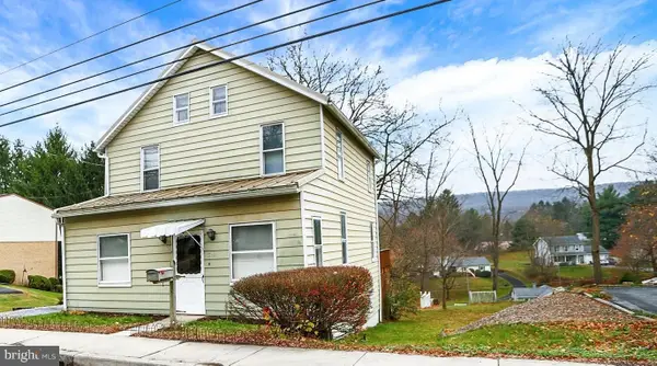 502 Valley St, MARYSVILLE, PA 17053
