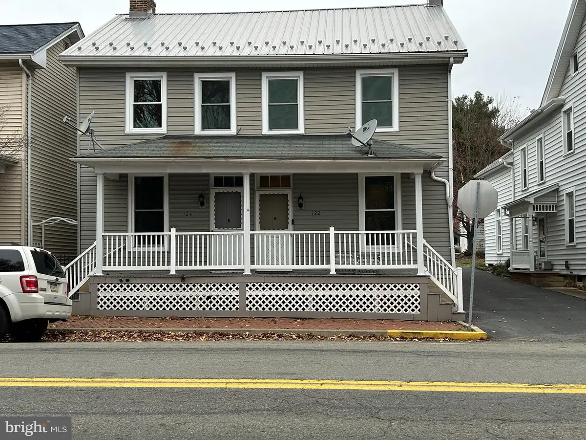 122 - 124 W Main St, New Bloomfield, PA 17068 - Image #1
