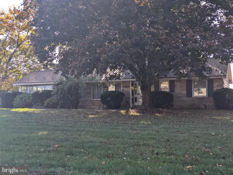 2291 Middle Ridge Rd, Newport, PA 17074 - Image #2