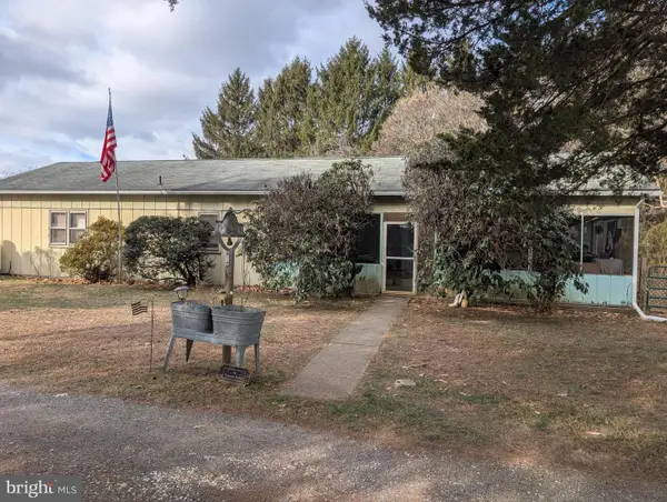 96 Yankee Dr, NEW BLOOMFIELD, PA 17068