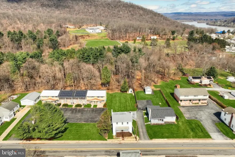 433 Valley St, Marysville, PA 17053 - #3