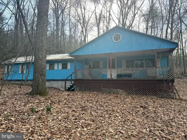 228 Pinebrook Drive, NEWPORT, PA 17074