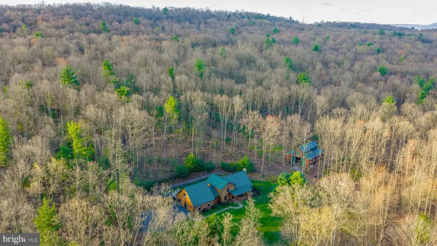 9 Irish Rd, New Bloomfield, PA 17068 - #2