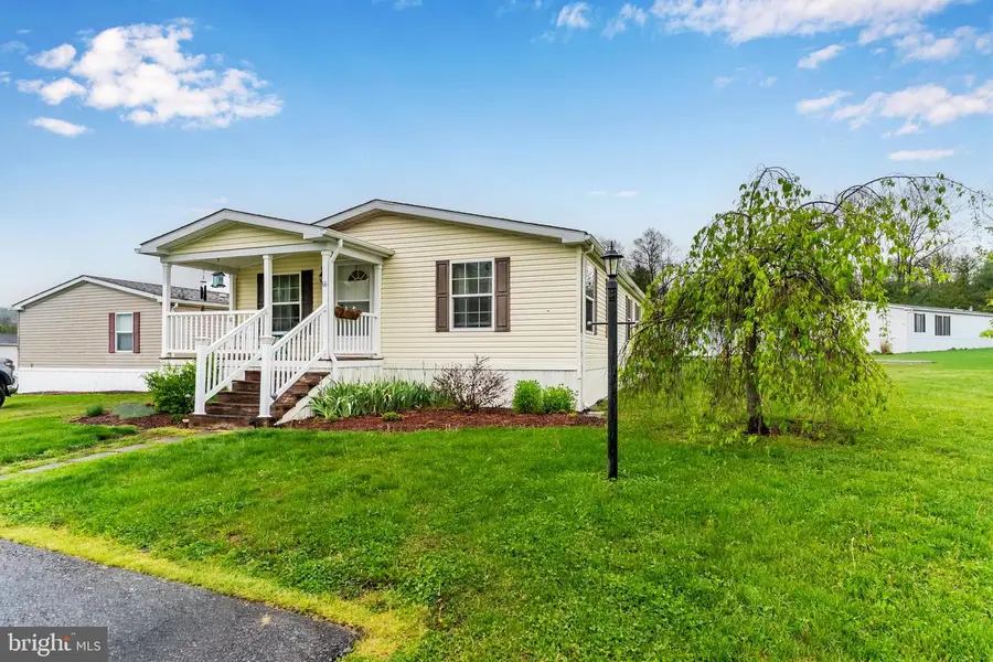 66 Meadowview Dr, New Bloomfield, PA 17068 - #2