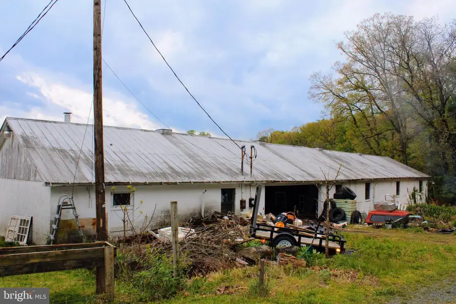 1928 New Bloomfield Rd, New Bloomfield, PA 17068 - #3