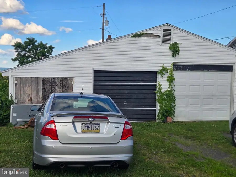 96 Amity Rd, Duncannon, PA 17020 - #3