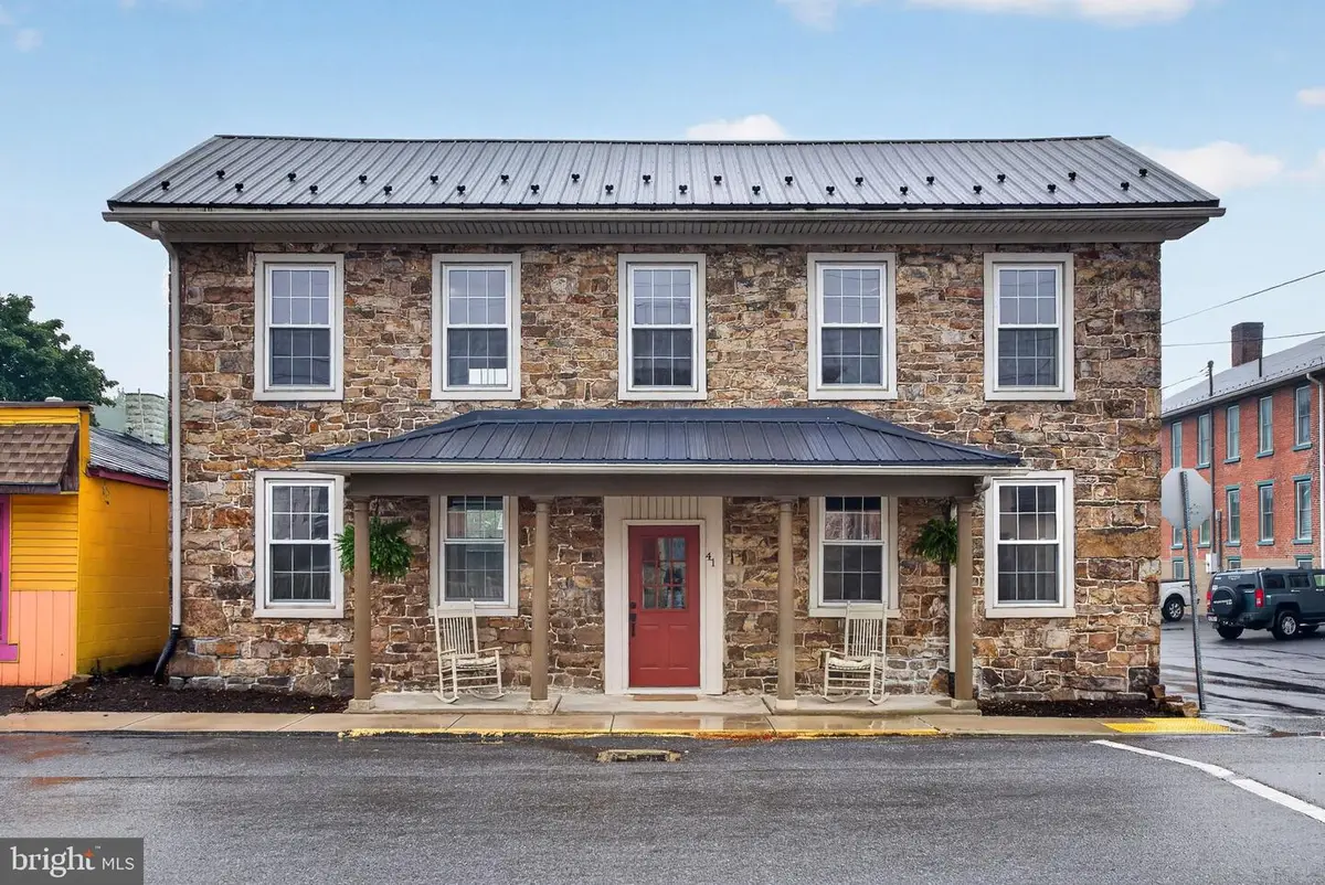 41 N Market St, Millerstown, PA 17062 - #1