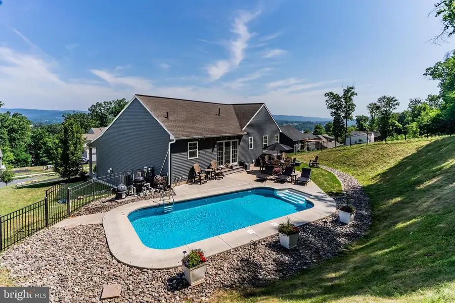 116 Kittochtinny Dr, Marysville, PA 17053 - #3