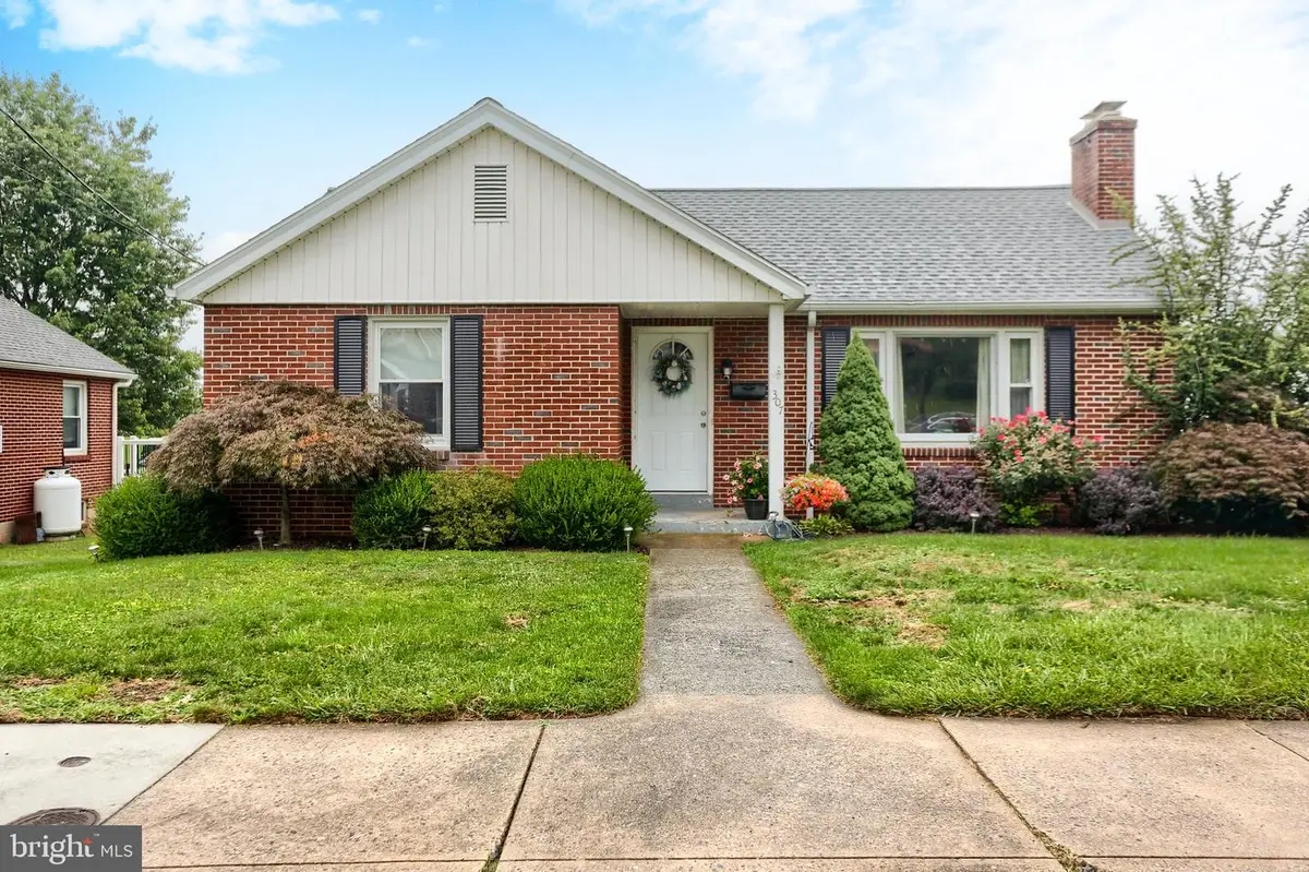 307 Church St, Marysville, PA 17053 - #1