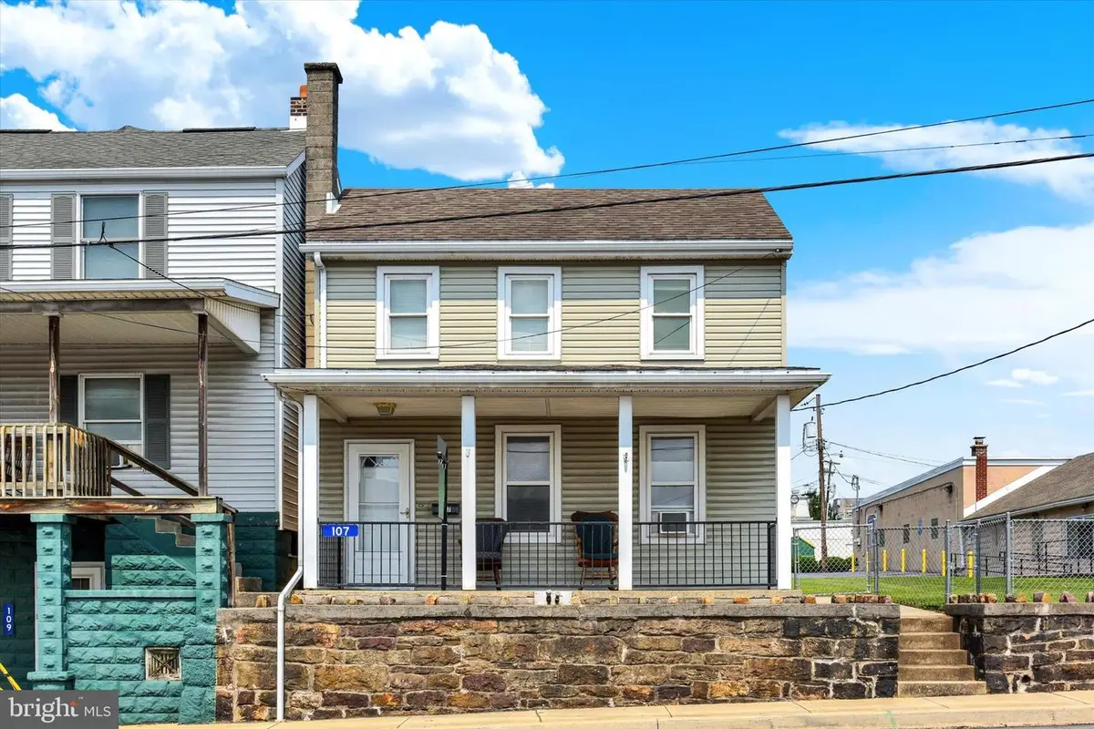 107 Valley St, Marysville, PA 17053 - #1