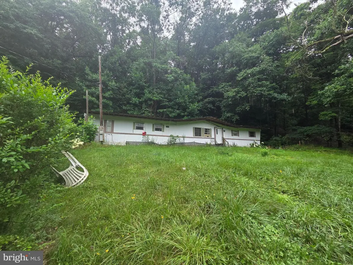 3588 Sugar Run Rd, Millerstown, PA 17062 - #1