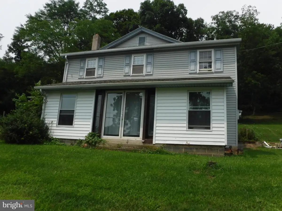 2106 Jericho Rd, New Bloomfield, PA 17068 - #1