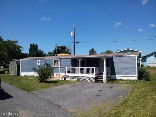 6 Alexander Ave, NEW BLOOMFIELD, PA 17068