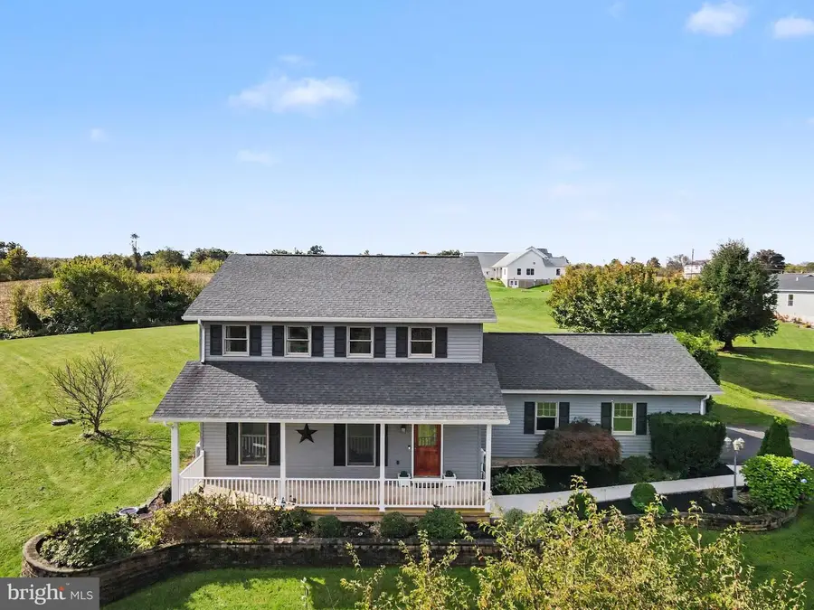 611 Fairground Rd, Newport, PA 17074 - #3