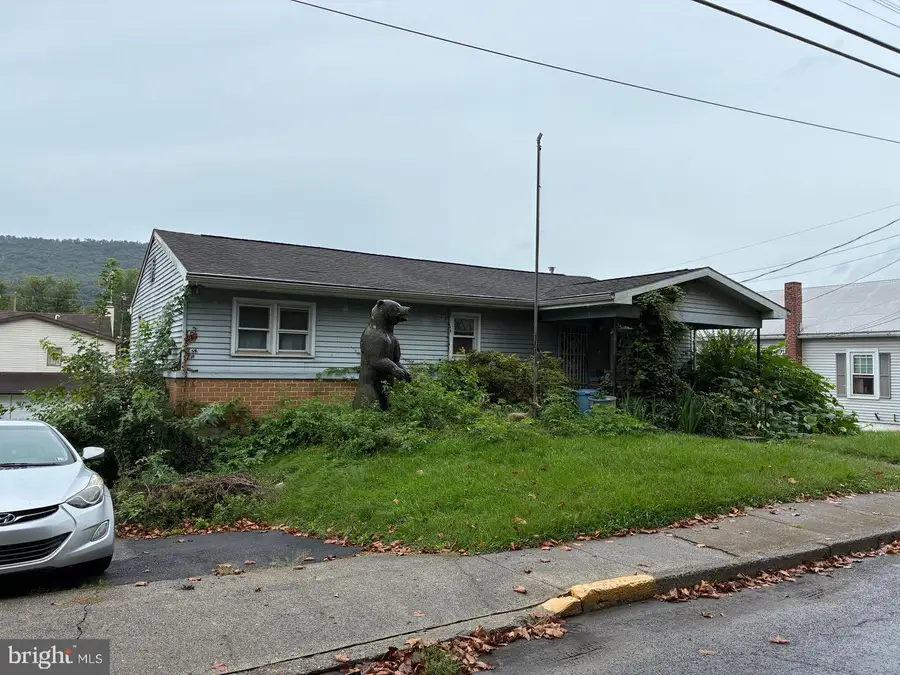1204 N High St, Duncannon, PA 17020 - #2